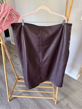 Old Navy Faux Leather Midi Skirt in Plum